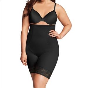 NWT Maidenform Curvy Shapewear 3X
